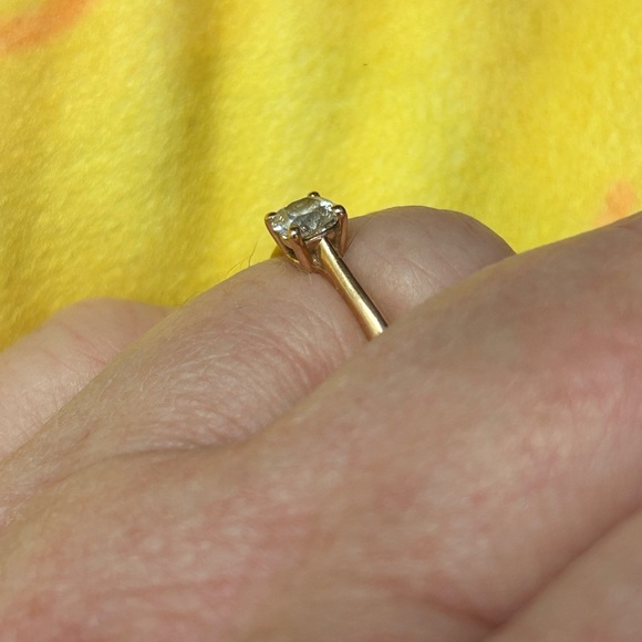 14k rose gold and diamond ring. Half carat lab diamond. Size 9 - Picture 3 of 5